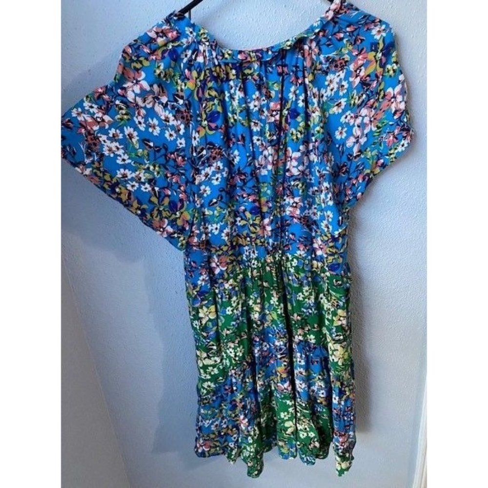 Floral V-Neck Ruffle Dress - Picture 5 of 5